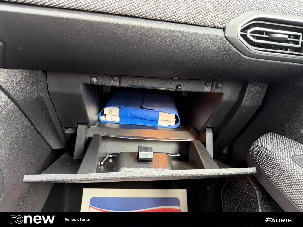 Acheter Dacia Jogger Jogger TCe 110 7 places Confort 5p occasion dans les concessions du Groupe Faurie