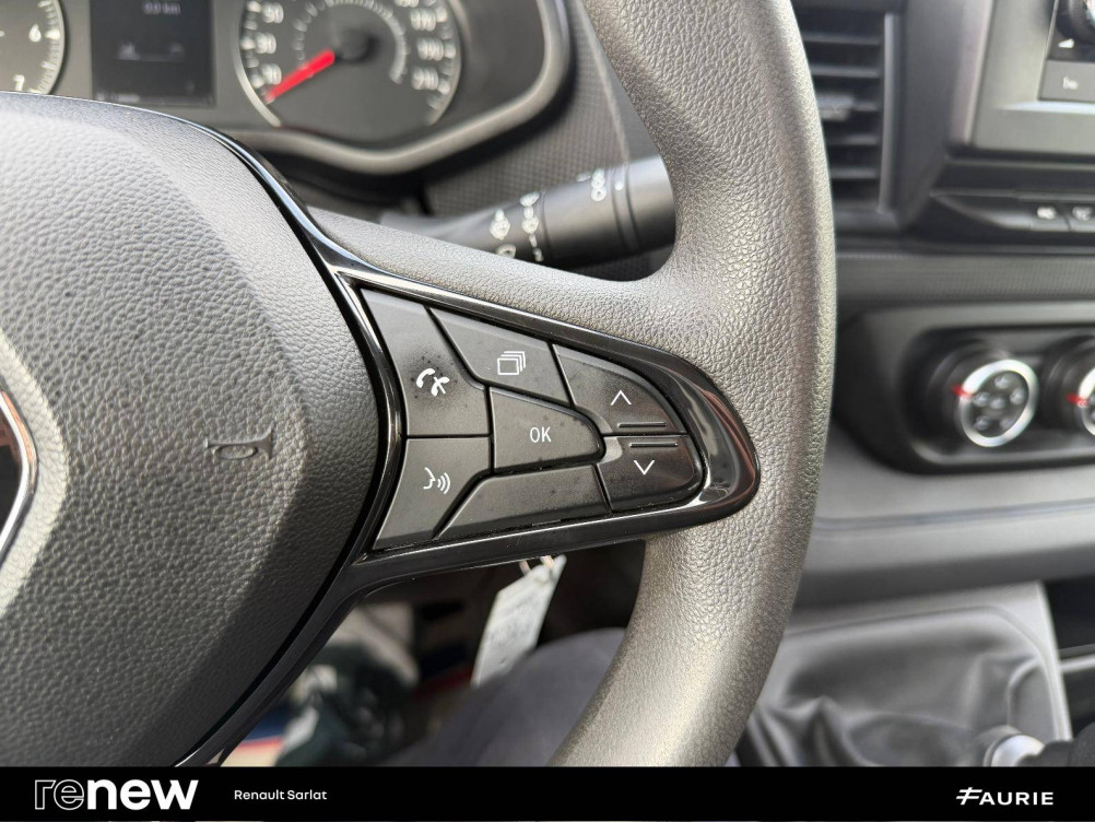 Acheter Renault Trafic 3 TRAFIC FGN L1H1 2800 KG BLUE DCI 130 CONFORT 4p occasion dans les concessions du Groupe Faurie