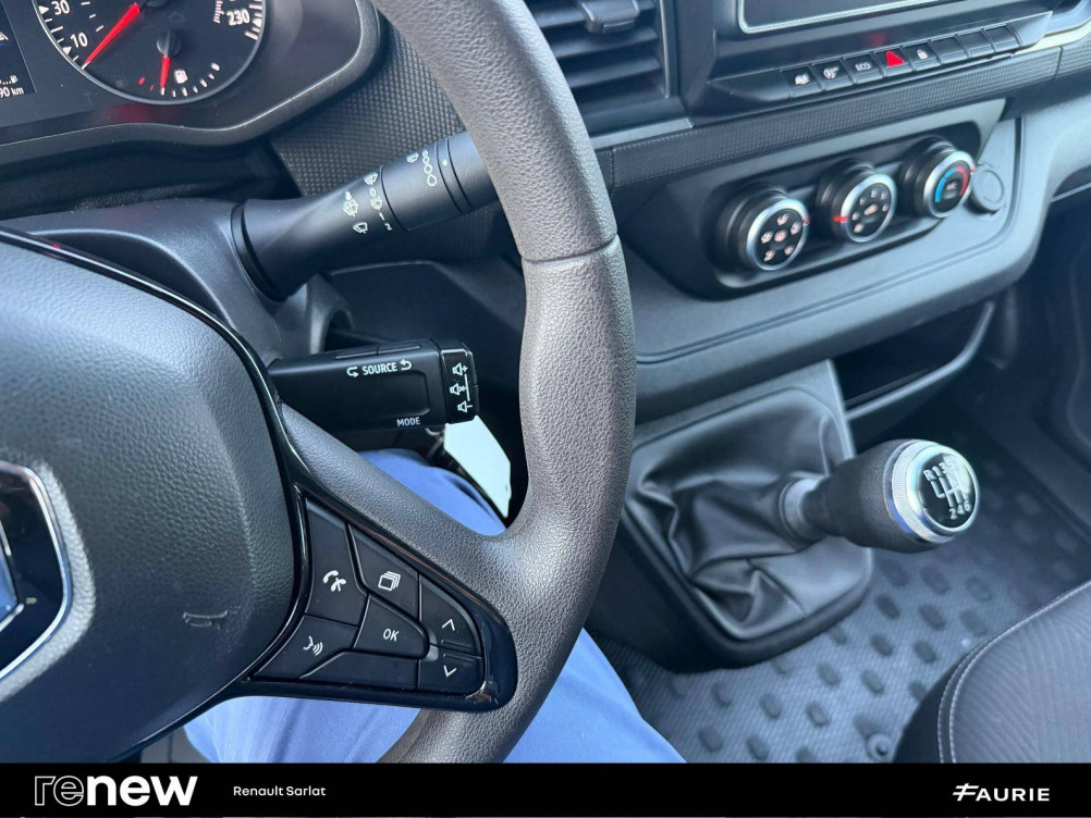 Acheter Renault Trafic 3 TRAFIC FGN L1H1 2800 KG BLUE DCI 130 GRAND CONFORT 4p occasion dans les concessions du Groupe Faurie