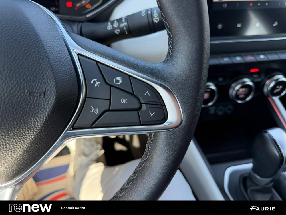 Acheter Renault Clio 5 Clio E-Tech 140 Intens 5p occasion dans les concessions du Groupe Faurie