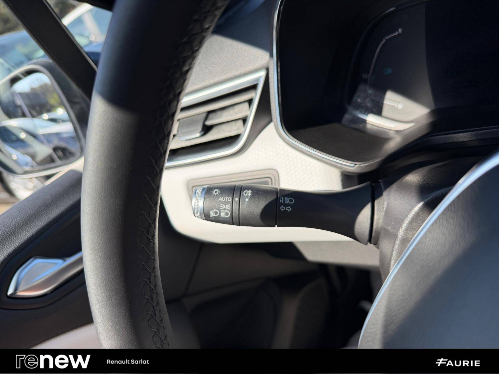 Acheter Renault Clio 5 Clio E-Tech 140 Intens 5p occasion dans les concessions du Groupe Faurie