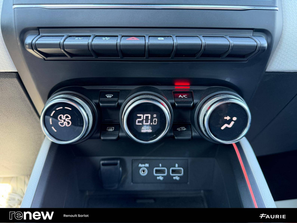 Acheter Renault Clio 5 Clio E-Tech 140 Intens 5p occasion dans les concessions du Groupe Faurie