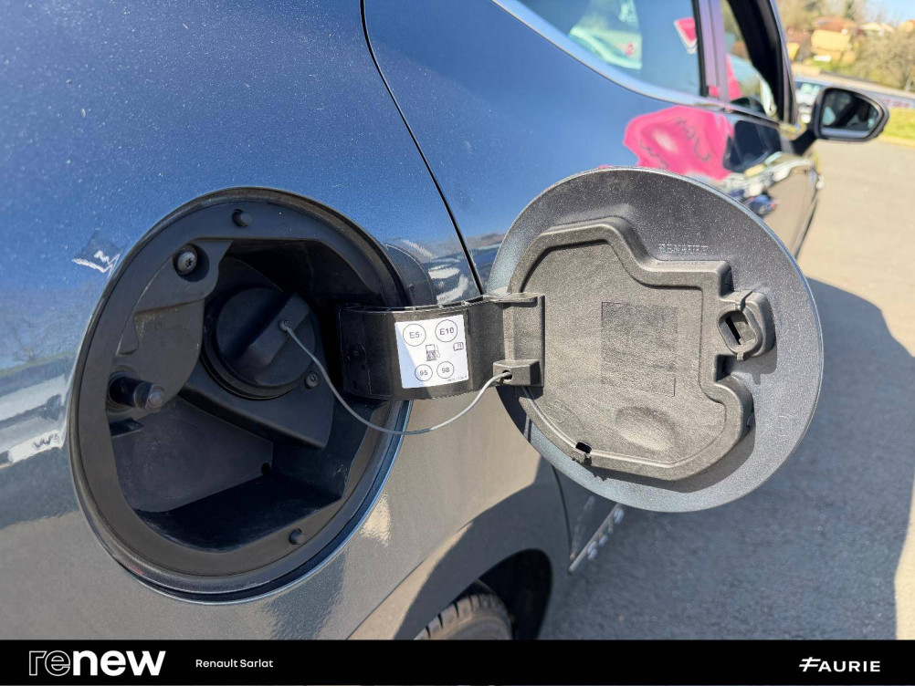 Acheter Renault Clio 5 Clio E-Tech 140 Intens 5p occasion dans les concessions du Groupe Faurie