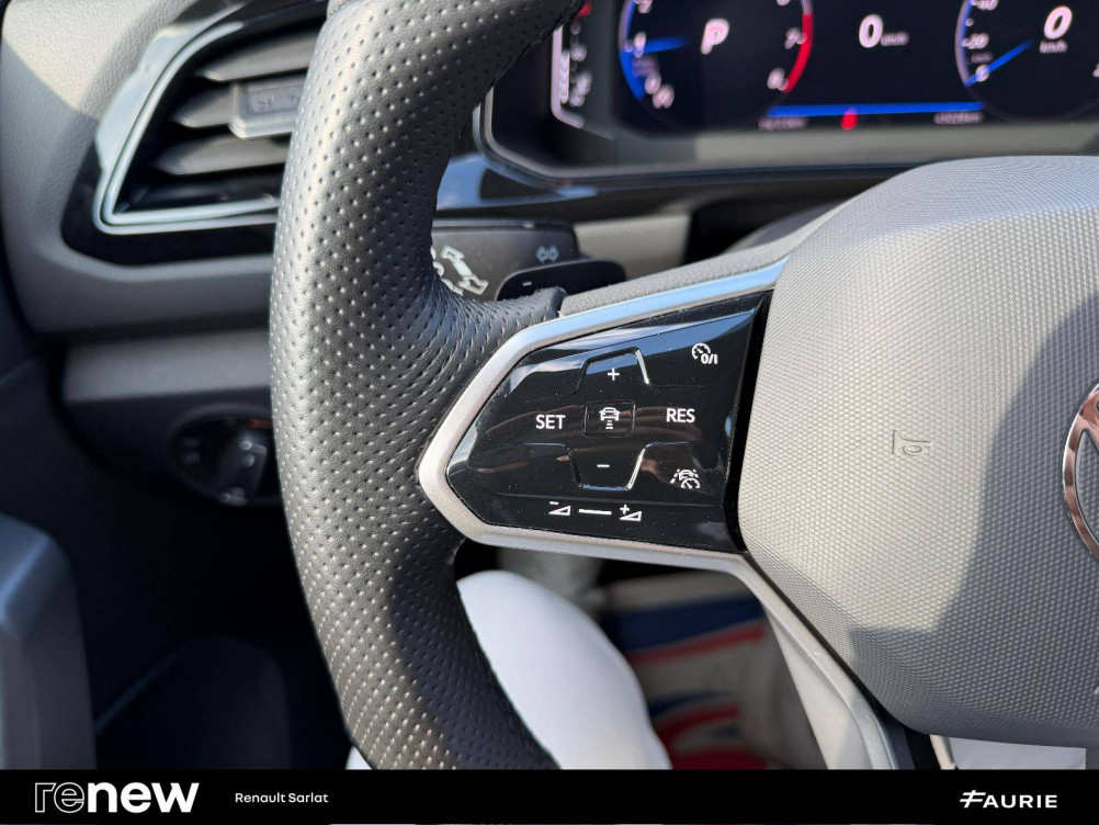 Acheter Volkswagen T-Roc T-Roc 1.5 TSI EVO 150 Start/Stop DSG7 R-Line 5p occasion dans les concessions du Groupe Faurie