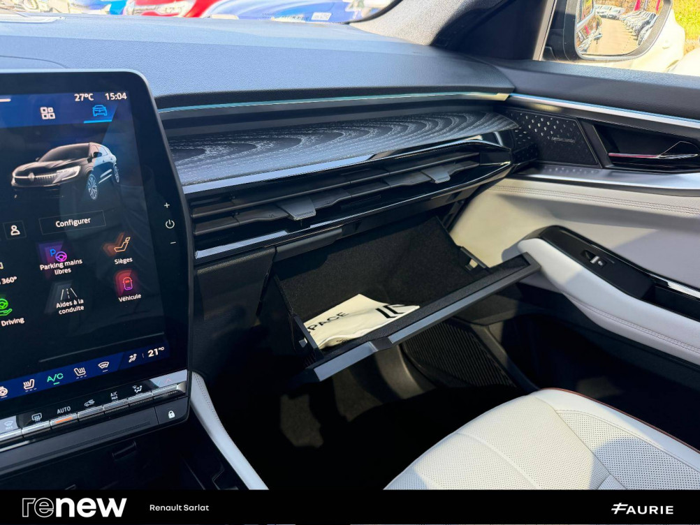 Acheter Renault Espace 6 Espace E-Tech full hybrid 200 GSR2 Iconic 5p occasion dans les concessions du Groupe Faurie