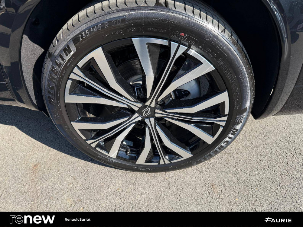 Acheter Renault Espace 6 Espace E-Tech full hybrid 200 GSR2 Iconic 5p occasion dans les concessions du Groupe Faurie