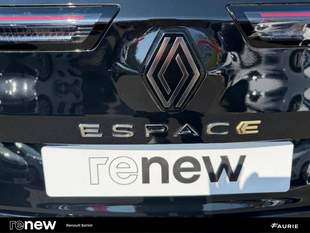 Acheter Renault Espace 6 Espace E-Tech full hybrid 200 GSR2 Iconic 5p occasion dans les concessions du Groupe Faurie