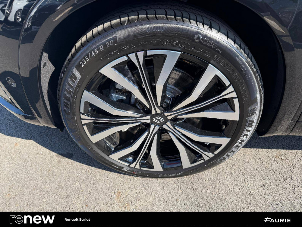 Acheter Renault Espace 6 Espace E-Tech full hybrid 200 GSR2 Iconic 5p occasion dans les concessions du Groupe Faurie