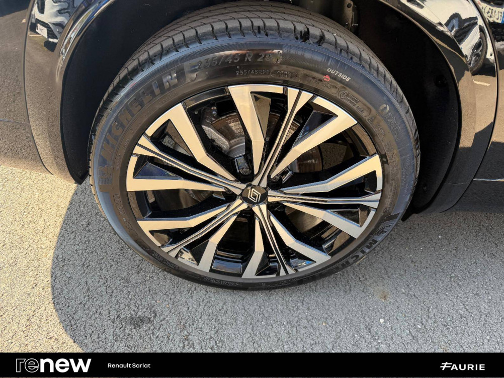 Acheter Renault Espace 6 Espace E-Tech full hybrid 200 GSR2 Iconic 5p occasion dans les concessions du Groupe Faurie