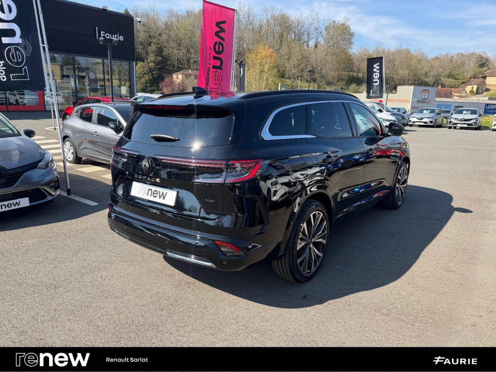 Acheter Renault Espace 6 Espace E-Tech full hybrid 200 GSR2 Iconic 5p occasion dans les concessions du Groupe Faurie