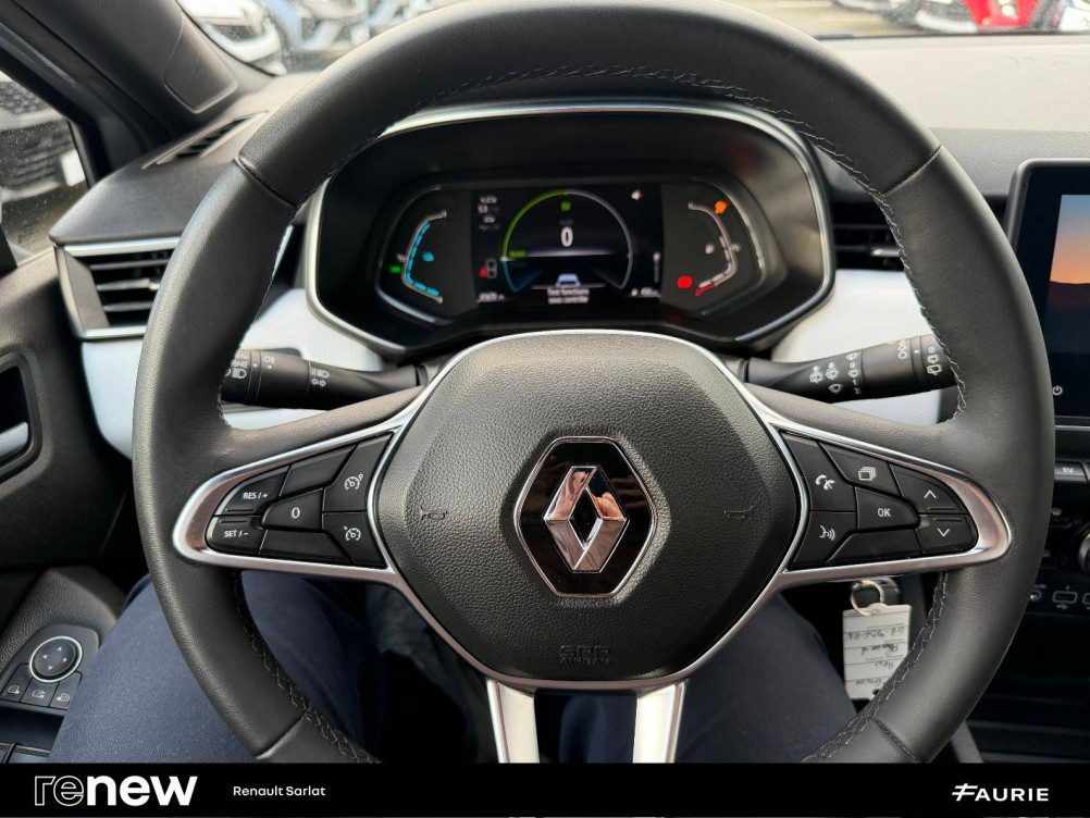 Acheter Renault Clio 5 Clio E-Tech 140 Limited 5p occasion dans les concessions du Groupe Faurie