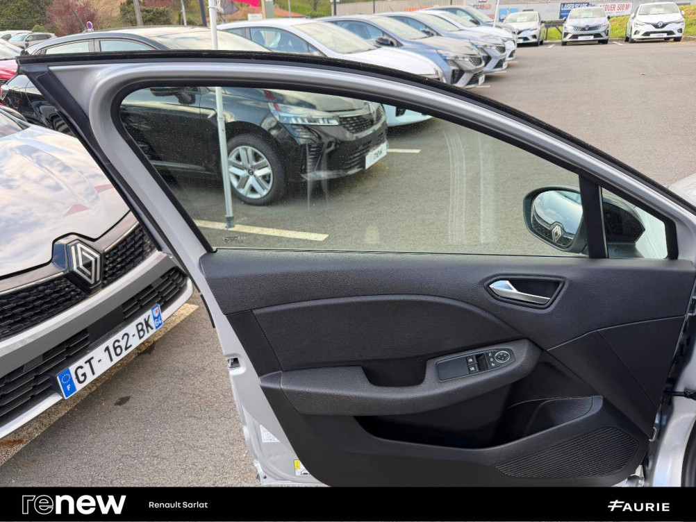 Acheter Renault Clio 5 Clio E-Tech 140 Limited 5p occasion dans les concessions du Groupe Faurie