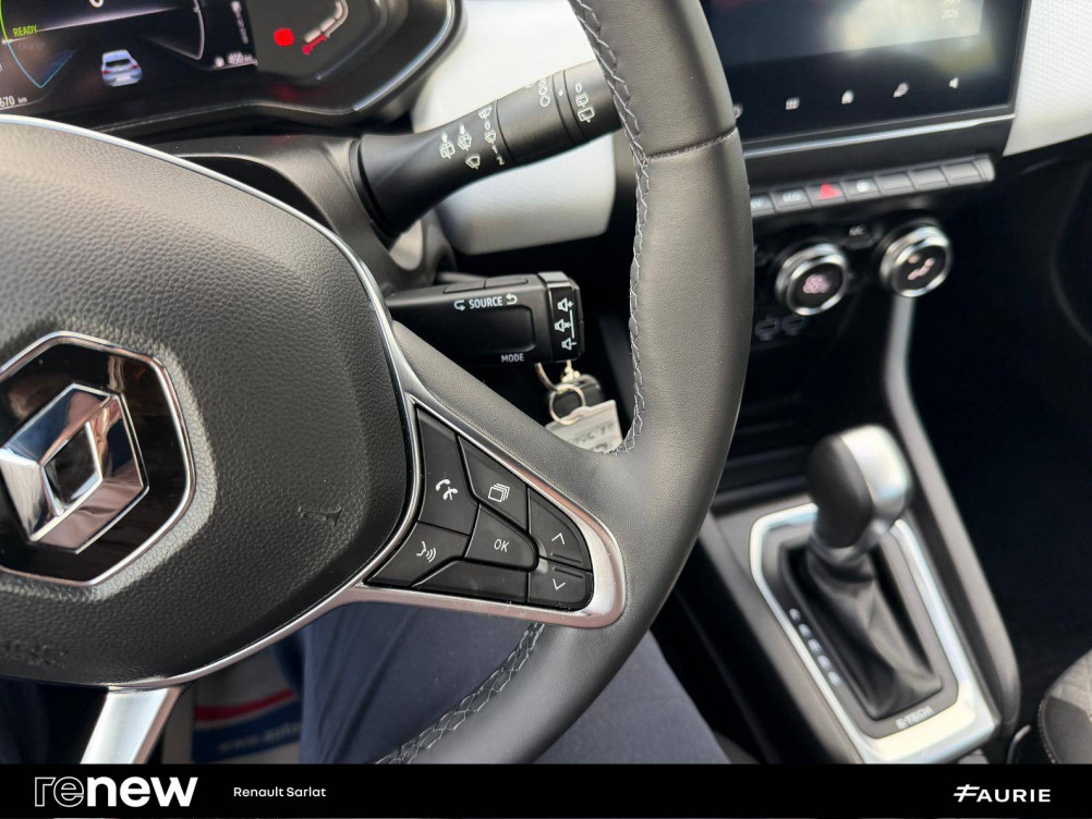 Acheter Renault Clio 5 Clio E-Tech 140 Limited 5p occasion dans les concessions du Groupe Faurie