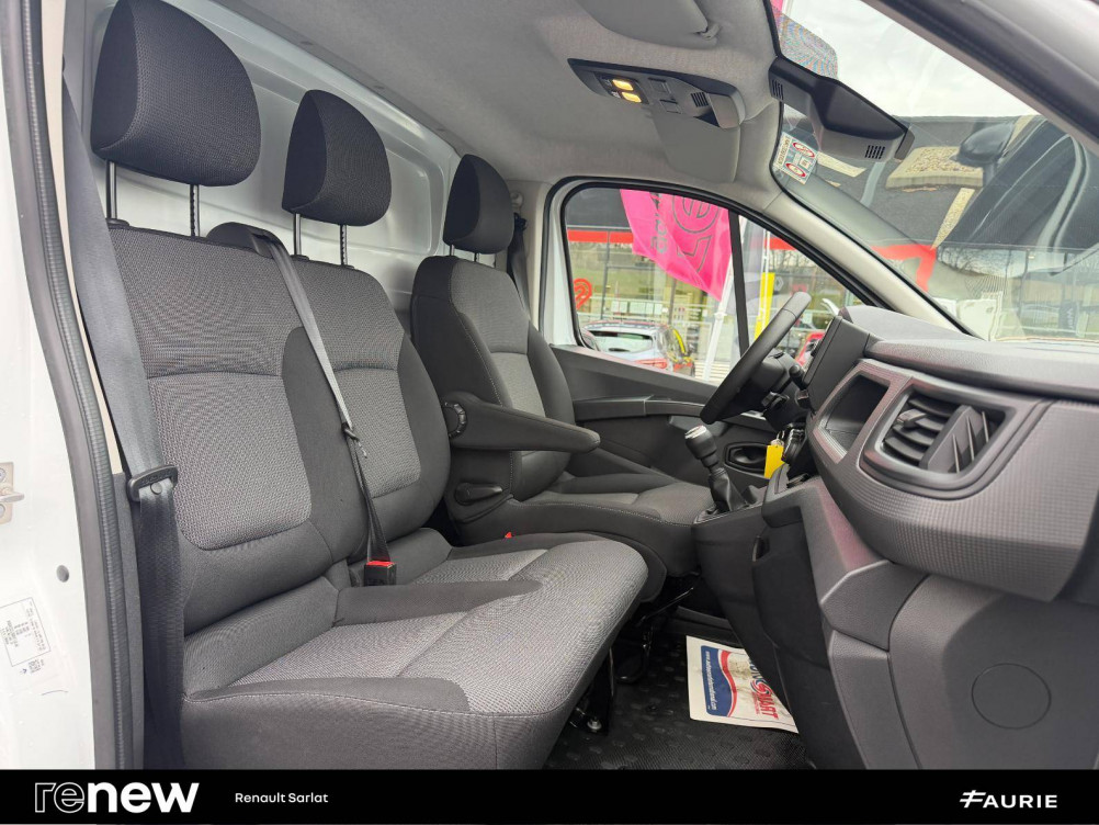 Acheter Renault Trafic 3 TRAFIC FGN L1H1 3000 KG BLUE DCI 130 CONFORT 4p occasion dans les concessions du Groupe Faurie