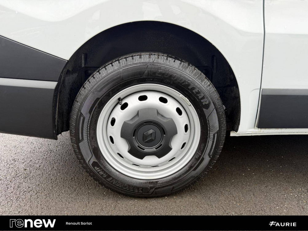 Acheter Renault Trafic 3 TRAFIC FGN L1H1 3000 KG BLUE DCI 130 CONFORT 4p occasion dans les concessions du Groupe Faurie