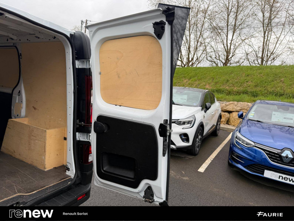 Acheter Renault Trafic 3 TRAFIC FGN L1H1 3000 KG BLUE DCI 130 CONFORT 4p occasion dans les concessions du Groupe Faurie