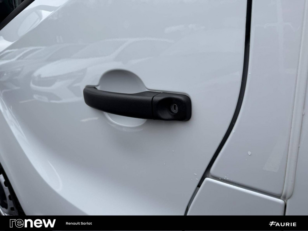 Acheter Renault Trafic 3 TRAFIC FGN L1H1 3000 KG BLUE DCI 130 CONFORT 4p occasion dans les concessions du Groupe Faurie