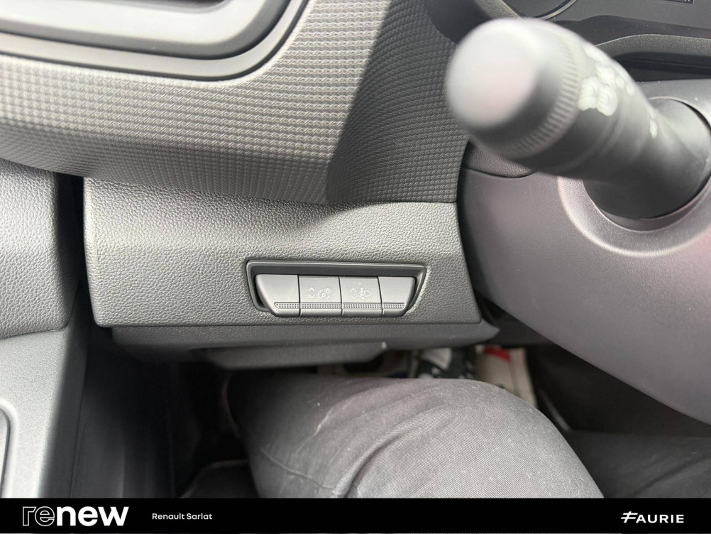 Acheter Renault Trafic 3 TRAFIC FGN L1H1 3000 KG BLUE DCI 130 CONFORT 4p occasion dans les concessions du Groupe Faurie