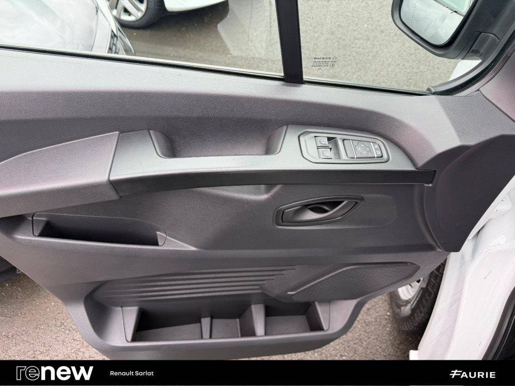 Acheter Renault Trafic 3 TRAFIC FGN L1H1 3000 KG BLUE DCI 130 CONFORT 4p occasion dans les concessions du Groupe Faurie