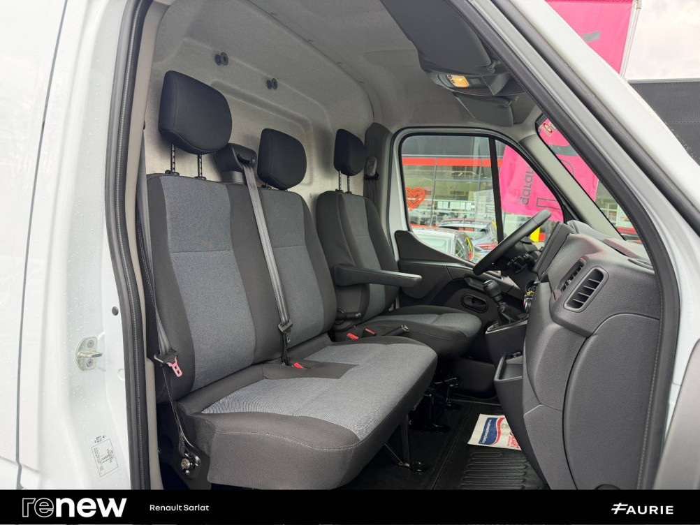 Acheter Renault Master 3 MASTER FGN TRAC F3500 L2H2 BLUE DCI 135 CONFORT 4p occasion dans les concessions du Groupe Faurie