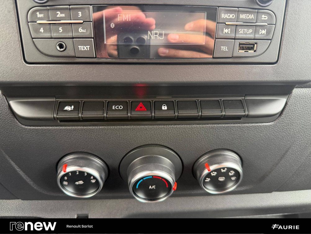 Acheter Renault Master 3 MASTER FGN TRAC F3500 L2H2 BLUE DCI 135 CONFORT 4p occasion dans les concessions du Groupe Faurie