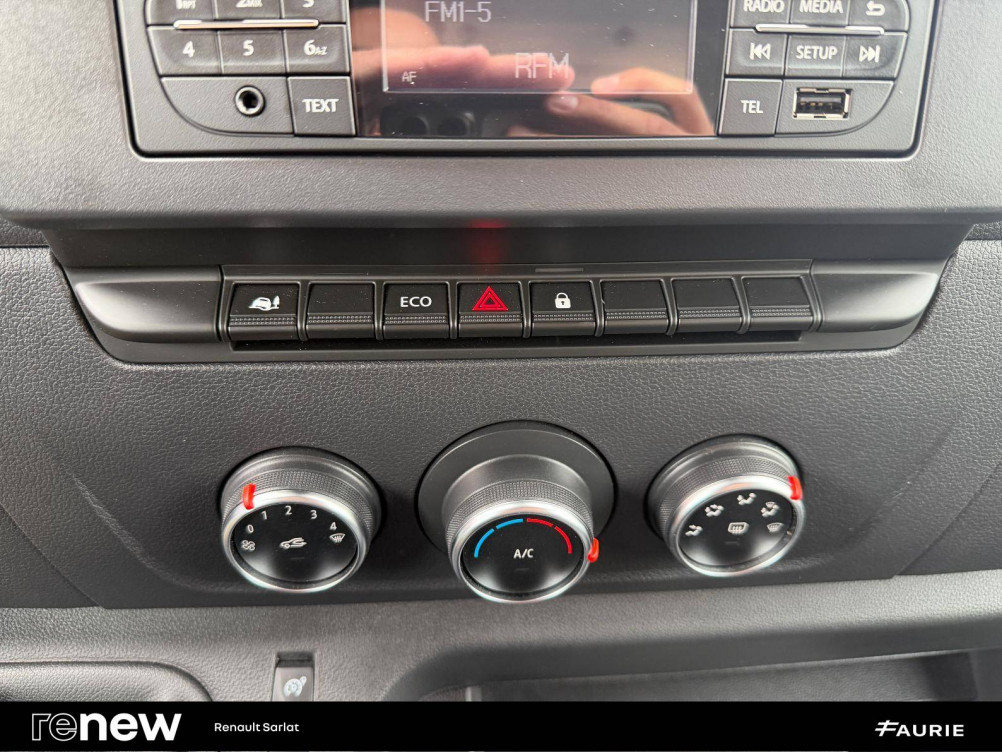 Acheter Renault Master 3 MASTER FGN TRAC F3500 L2H2 BLUE DCI 135 CONFORT 4p occasion dans les concessions du Groupe Faurie