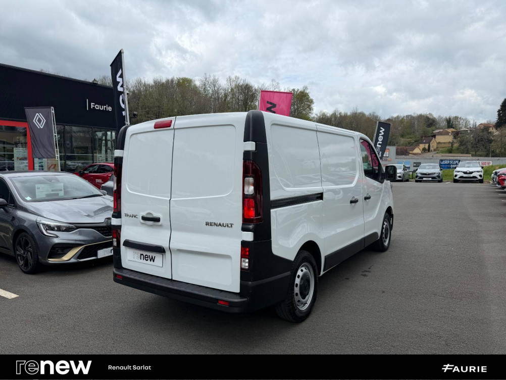 Acheter Renault Trafic 3 TRAFIC FGN L1H1 3000 KG BLUE DCI 130 CONFORT 4p occasion dans les concessions du Groupe Faurie