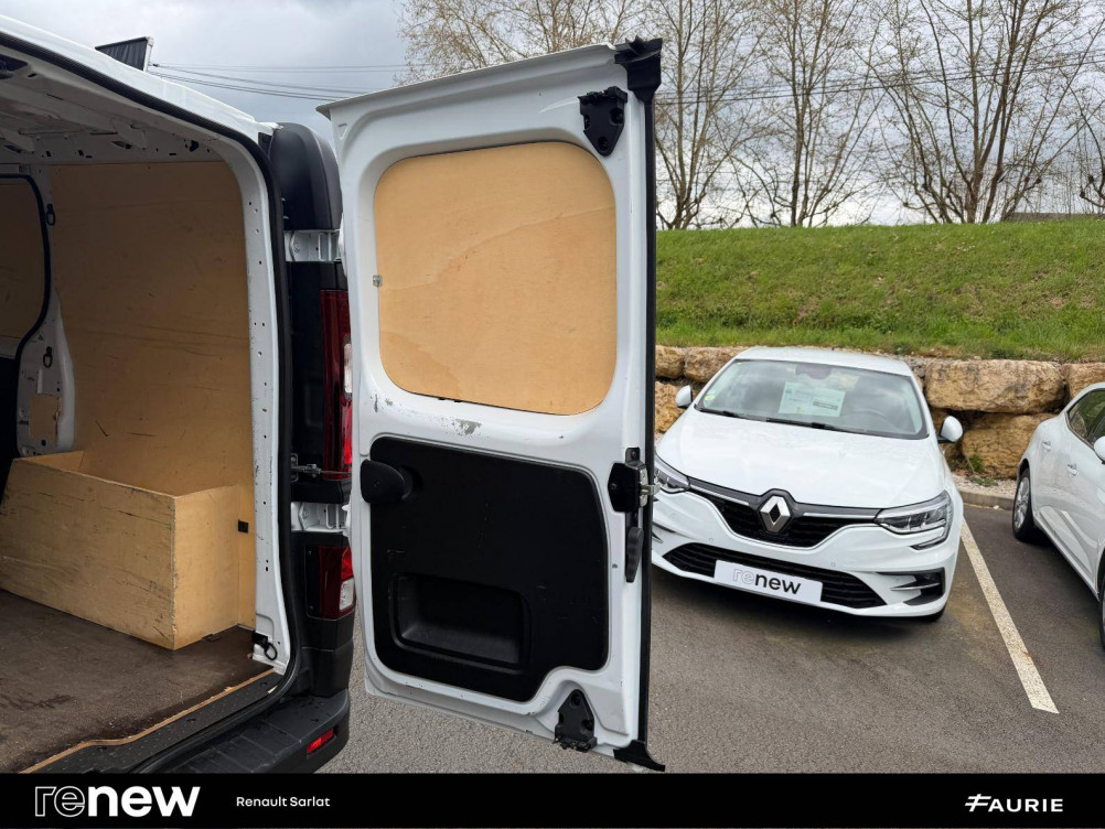 Acheter Renault Trafic 3 TRAFIC FGN L1H1 3000 KG BLUE DCI 130 CONFORT 4p occasion dans les concessions du Groupe Faurie