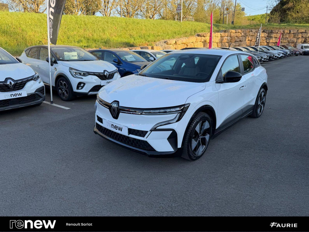 Acheter Renault Megane E-Tech Megane E-Tech EV40 130ch standard charge Equilibre 5p occasion dans les concessions du Groupe Faurie