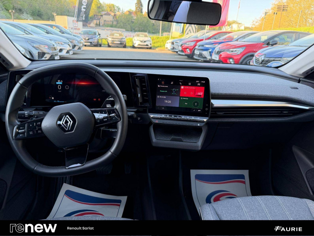 Acheter Renault Megane E-Tech Megane E-Tech EV40 130ch standard charge Equilibre 5p occasion dans les concessions du Groupe Faurie
