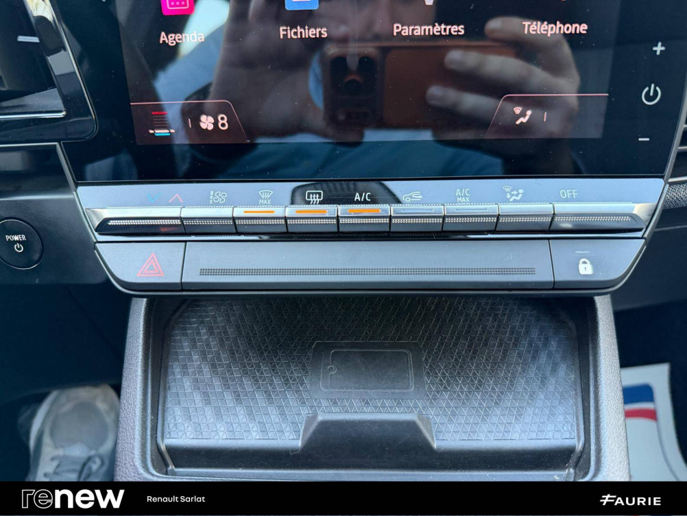 Acheter Renault Megane E-Tech Megane E-Tech EV40 130ch standard charge Equilibre 5p occasion dans les concessions du Groupe Faurie