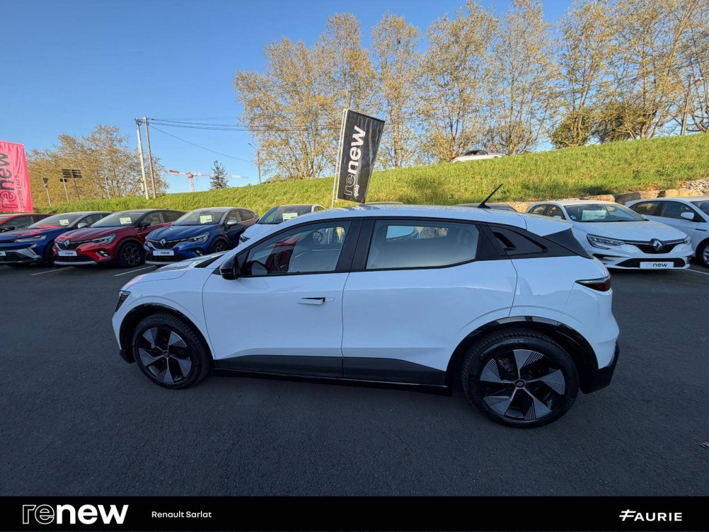 Acheter Renault Megane E-Tech Megane E-Tech EV40 130ch standard charge Equilibre 5p occasion dans les concessions du Groupe Faurie