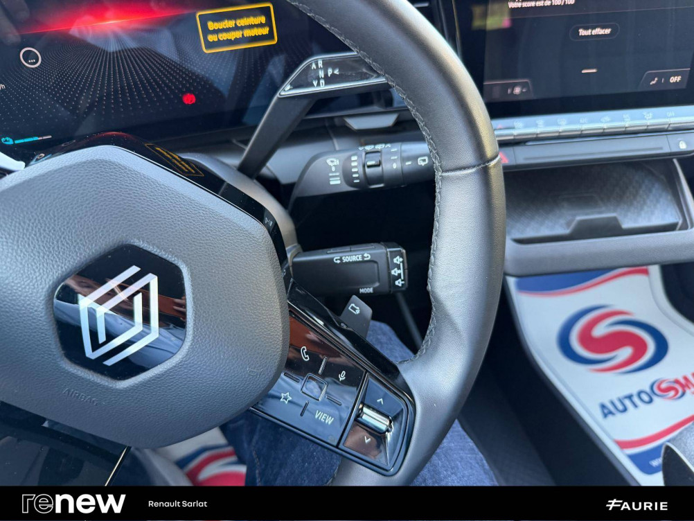 Acheter Renault Megane E-Tech Megane E-Tech EV40 130ch standard charge Equilibre 5p occasion dans les concessions du Groupe Faurie