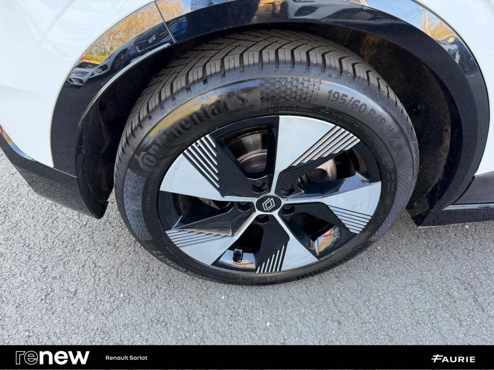 Acheter Renault Megane E-Tech Megane E-Tech EV40 130ch standard charge Equilibre 5p occasion dans les concessions du Groupe Faurie