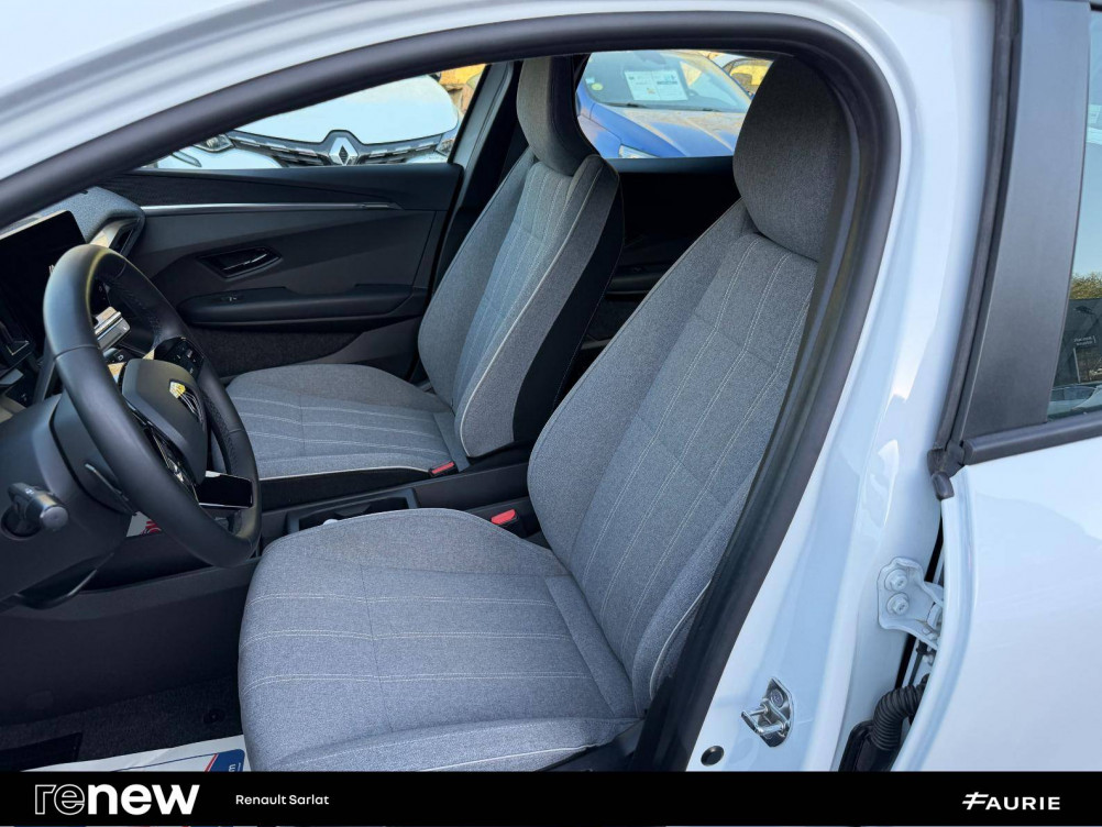 Acheter Renault Megane E-Tech Megane E-Tech EV40 130ch standard charge Equilibre 5p occasion dans les concessions du Groupe Faurie