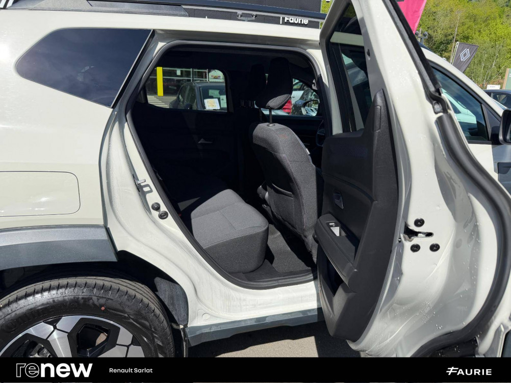 Acheter Dacia Duster Duster Hybrid 140 Journey 5p occasion dans les concessions du Groupe Faurie