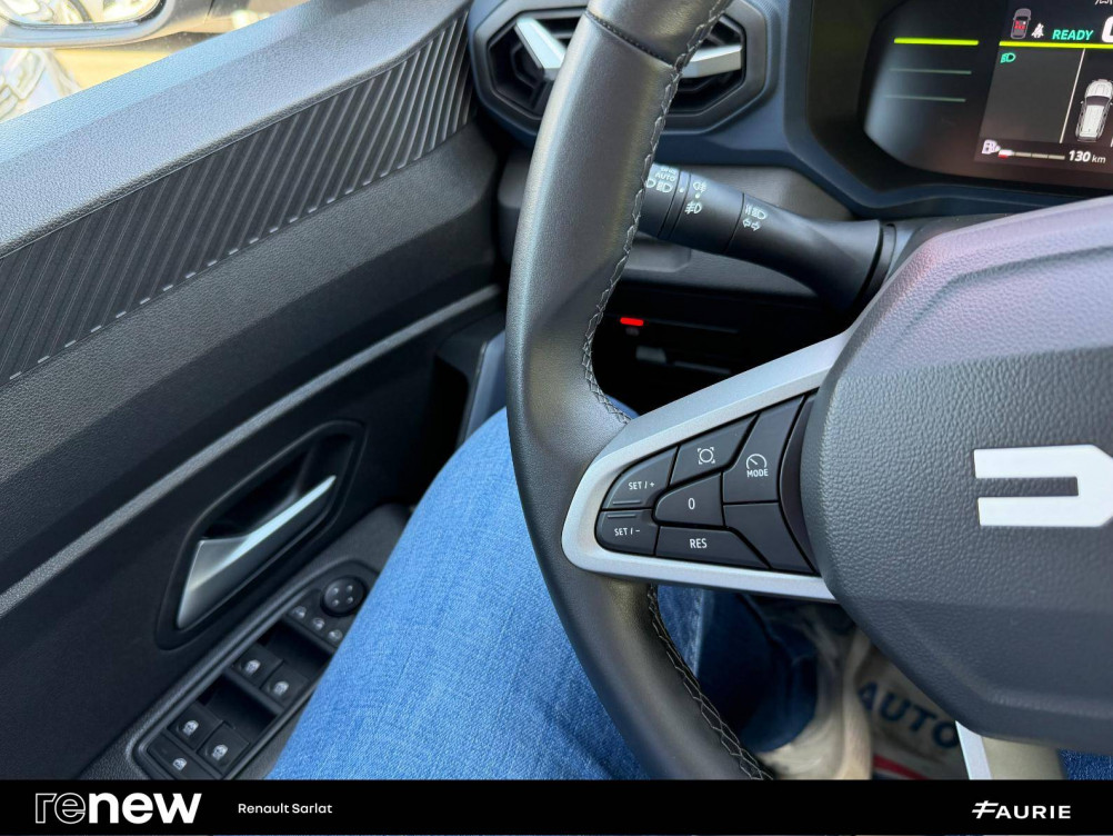 Acheter Dacia Duster Duster Hybrid 140 Journey 5p occasion dans les concessions du Groupe Faurie