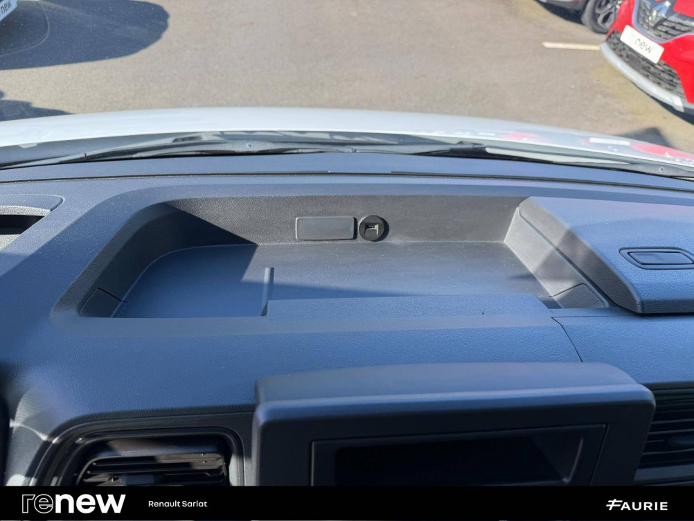 Acheter Renault Master 3 MASTER FGN TRAC F3500 L2H2 BLUE DCI 135 CONFORT 4p occasion dans les concessions du Groupe Faurie