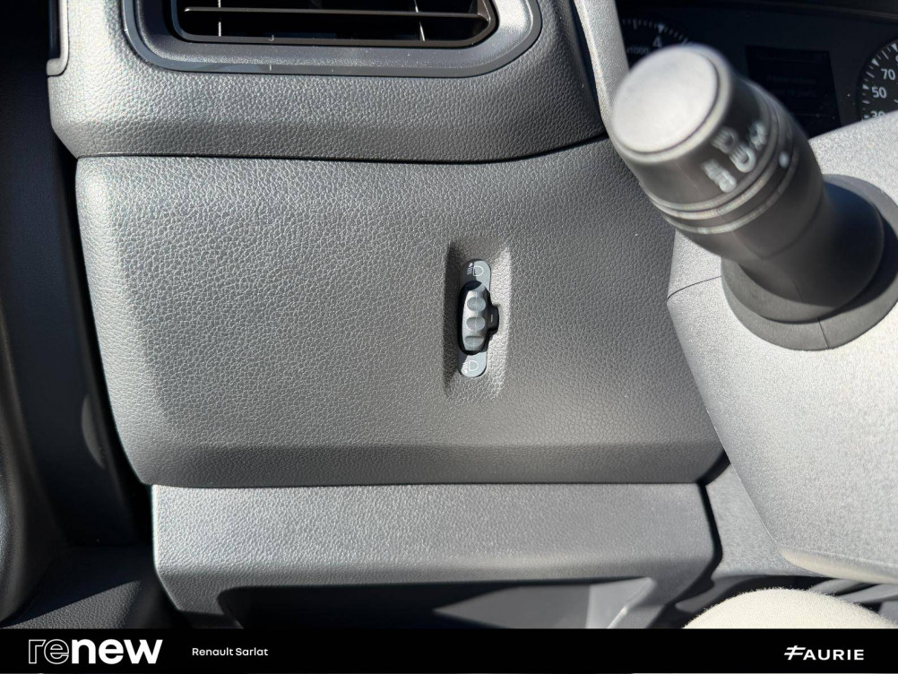 Acheter Renault Master 3 MASTER FGN TRAC F3500 L2H2 BLUE DCI 135 CONFORT 4p occasion dans les concessions du Groupe Faurie