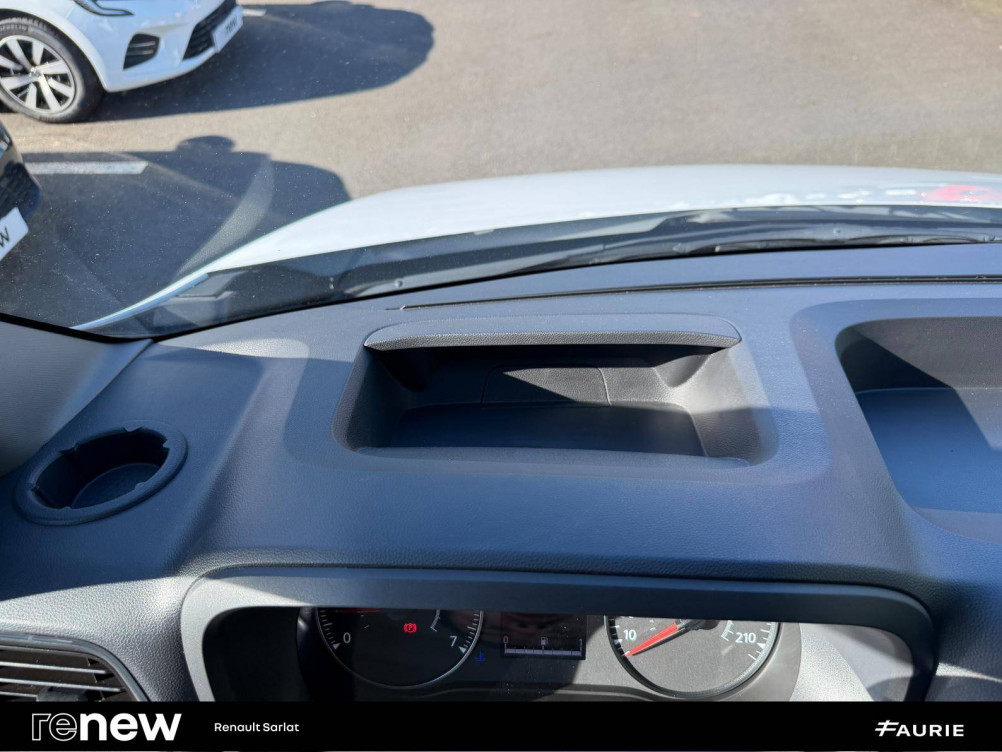 Acheter Renault Master 3 MASTER FGN TRAC F3500 L2H2 BLUE DCI 135 CONFORT 4p occasion dans les concessions du Groupe Faurie