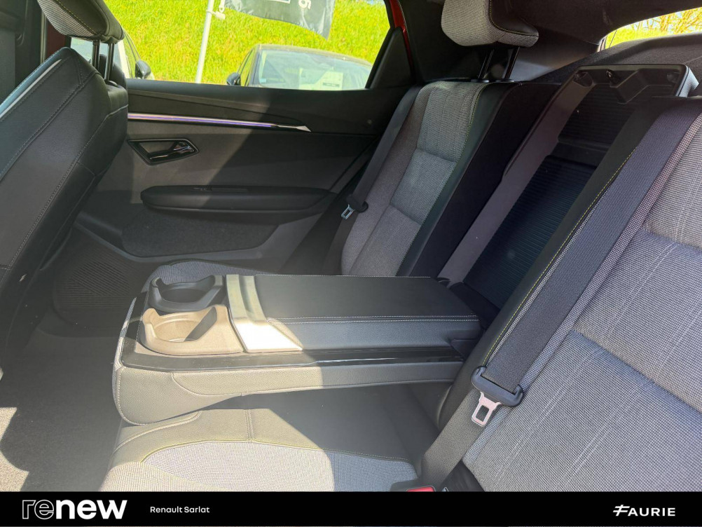 Acheter Renault Scenic 5 Scenic E-Tech électrique 220 ch grande autonomie Techno 5p occasion dans les concessions du Groupe Faurie