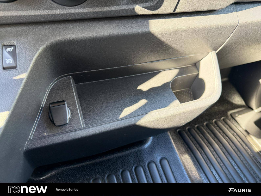 Acheter Renault Master 3 MASTER FGN TRAC F3500 L2H2 BLUE DCI 135 CONFORT 4p occasion dans les concessions du Groupe Faurie