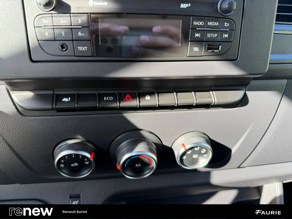 Acheter Renault Master 3 MASTER FGN TRAC F3500 L2H2 BLUE DCI 135 CONFORT 4p occasion dans les concessions du Groupe Faurie