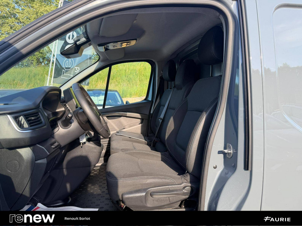 Acheter Renault Trafic 3 TRAFIC FGN L1H1 2800 KG BLUE DCI 150 EDC GRAND CONFORT 4p occasion dans les concessions du Groupe Faurie