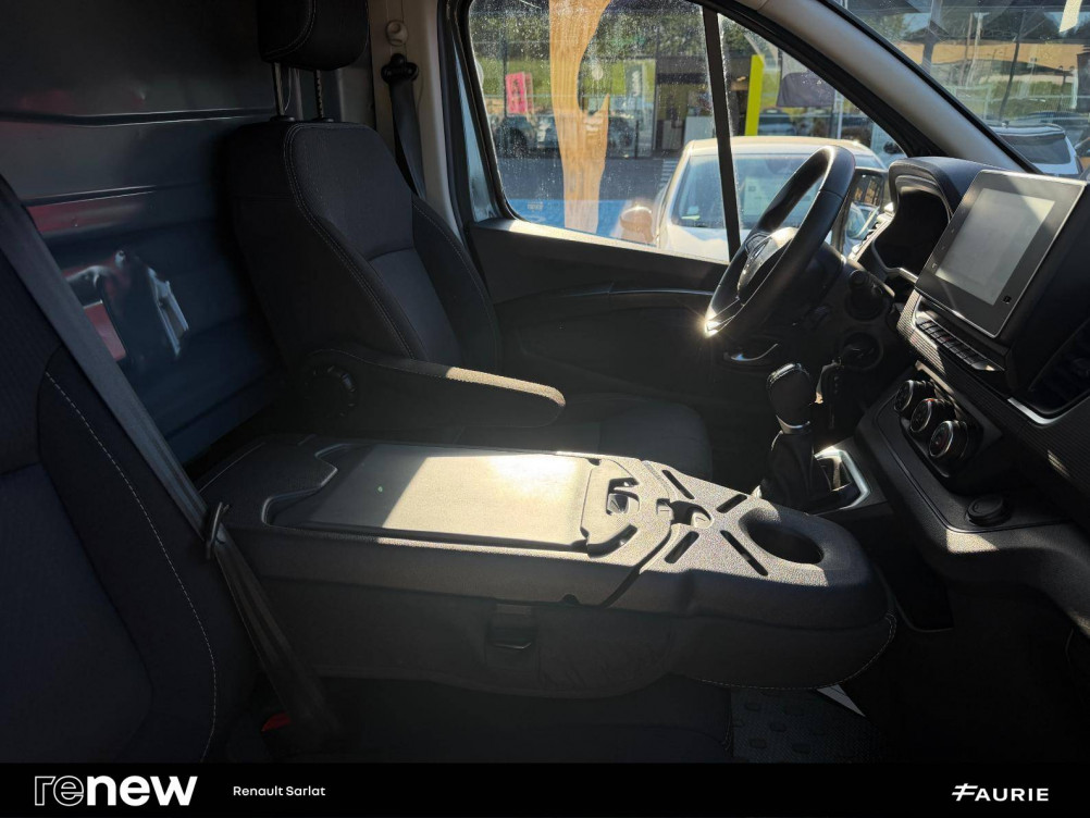 Acheter Renault Trafic 3 TRAFIC FGN L1H1 2800 KG BLUE DCI 150 EDC GRAND CONFORT 4p occasion dans les concessions du Groupe Faurie