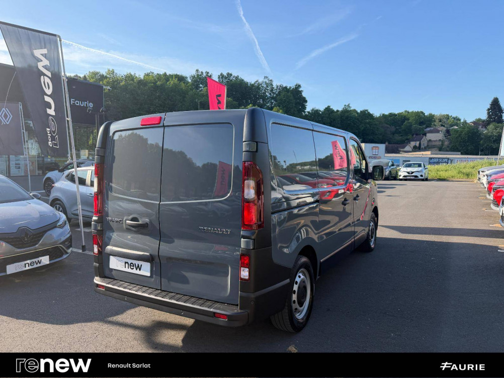 Acheter Renault Trafic 3 TRAFIC FGN L1H1 2800 KG BLUE DCI 150 EDC GRAND CONFORT 4p occasion dans les concessions du Groupe Faurie