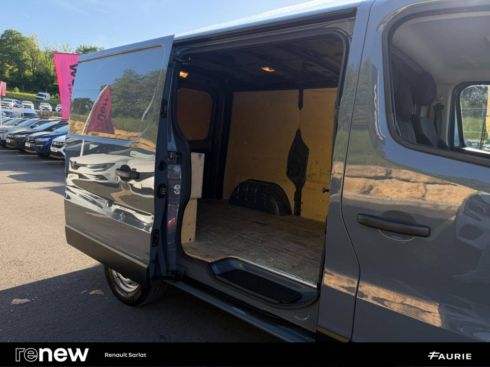 Acheter Renault Trafic 3 TRAFIC FGN L1H1 2800 KG BLUE DCI 150 EDC GRAND CONFORT 4p occasion dans les concessions du Groupe Faurie