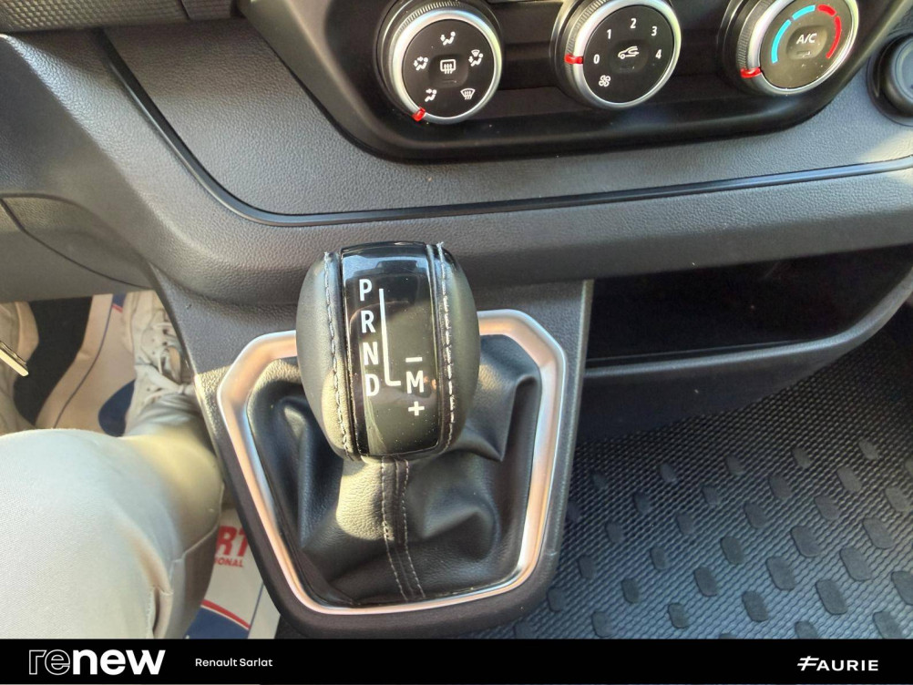 Acheter Renault Trafic 3 TRAFIC FGN L1H1 2800 KG BLUE DCI 150 EDC GRAND CONFORT 4p occasion dans les concessions du Groupe Faurie