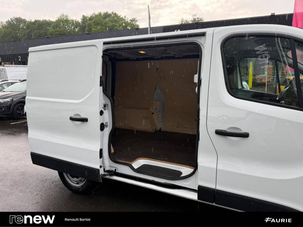 Acheter Renault Trafic 3 TRAFIC FGN L1H1 3000 KG BLUE DCI 130 CONFORT 4p occasion dans les concessions du Groupe Faurie