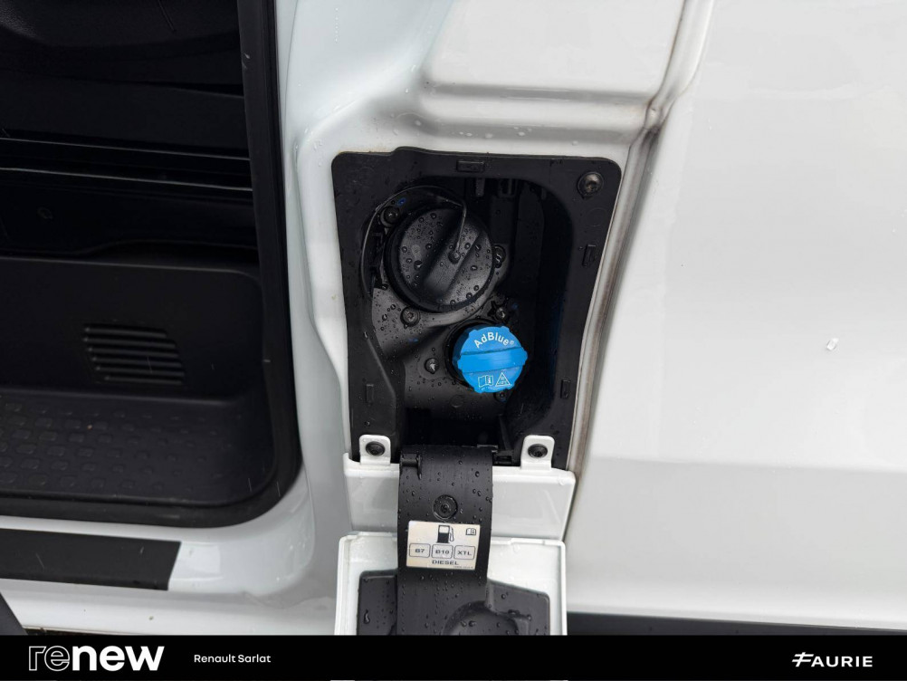 Acheter Renault Trafic 3 TRAFIC FGN L1H1 3000 KG BLUE DCI 130 CONFORT 4p occasion dans les concessions du Groupe Faurie